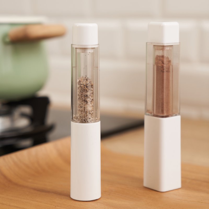 KTMAMA-自动笔调味罐 / 圆形 / 厨房收纳 - 调味罐/酱料瓶 - 塑料 白色