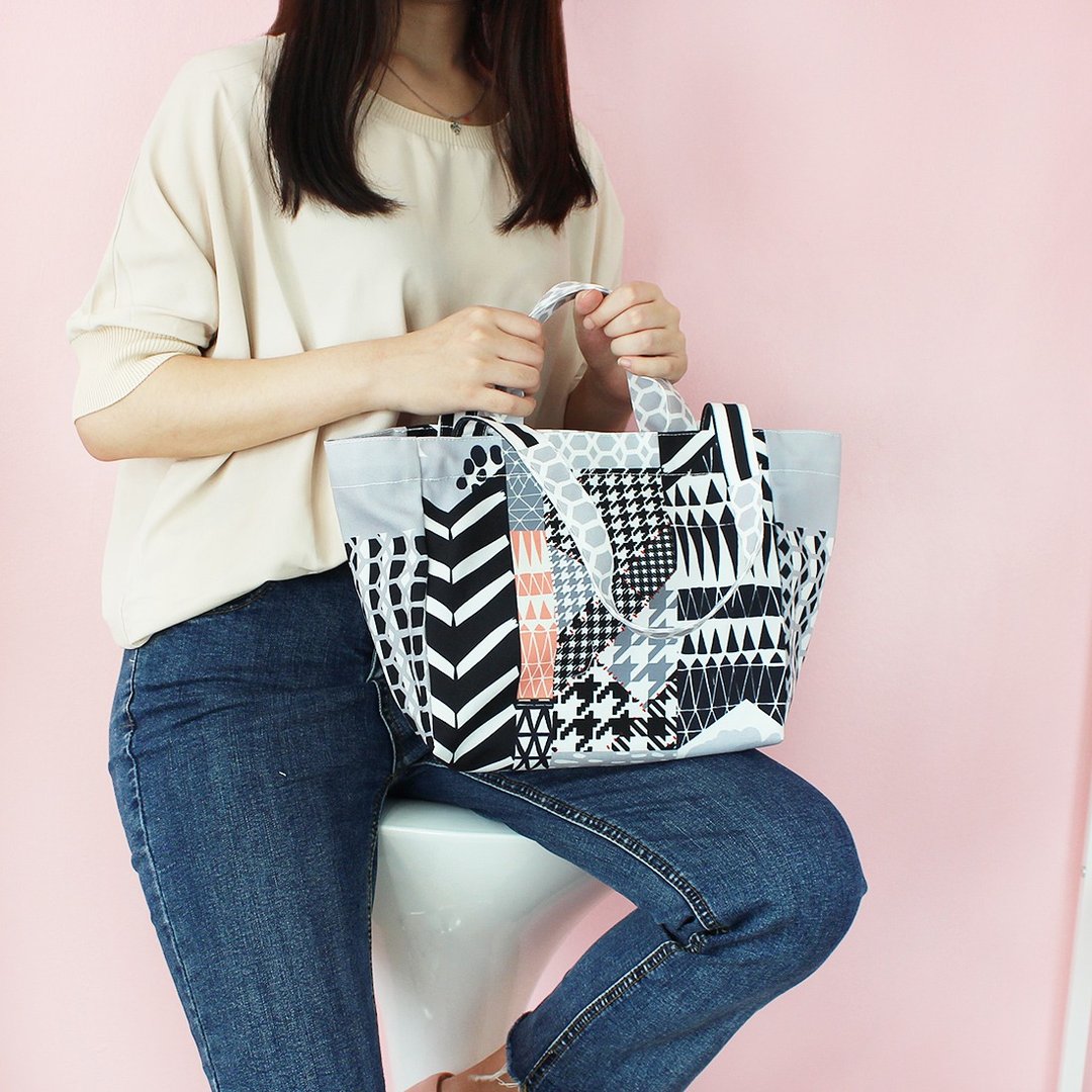 Mini Canvas tote bag , 2 ways handle, Black Grey Printed  bag - 侧背包/斜挎包 - 聚酯纤维 