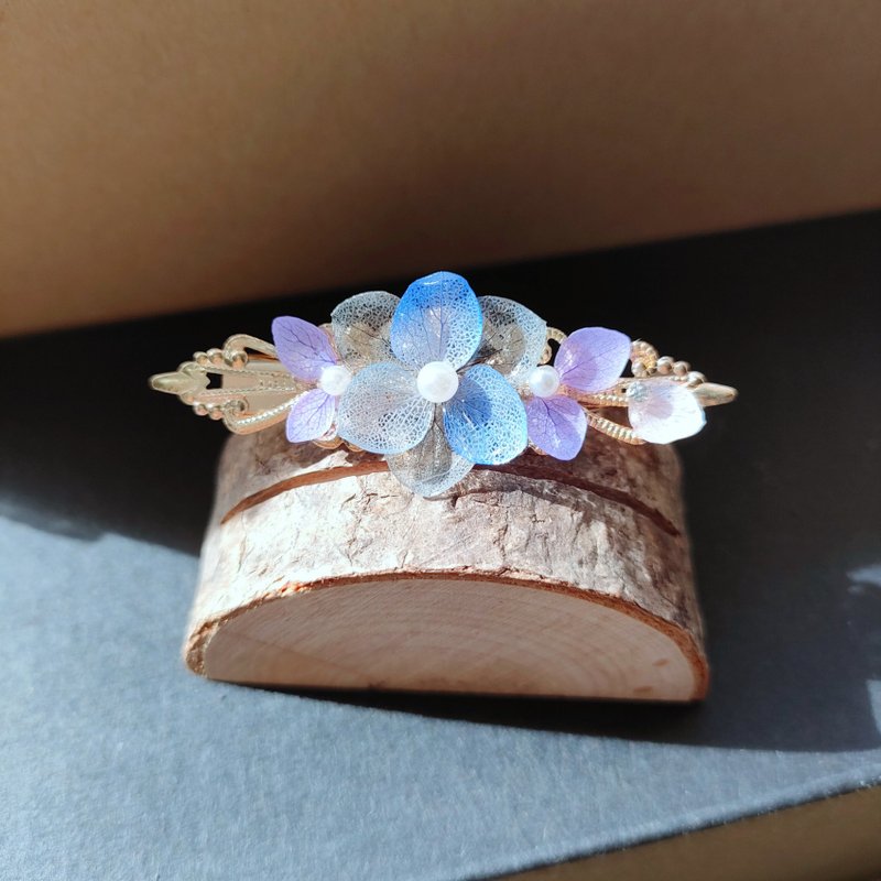 暖芯葵葵_绣球花真花造型压夹低调灰蓝拼色/原创/手作/干燥花 - 发饰 - 纯银 多色