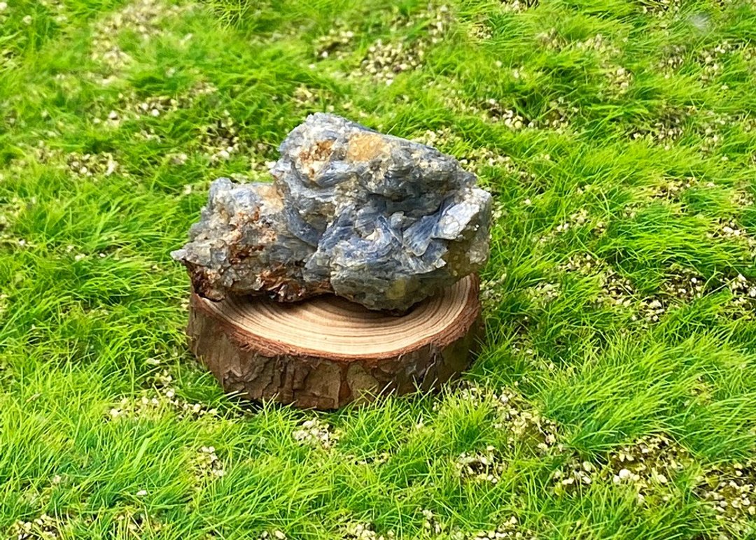 小小能量摆件-天然原矿几何小蓝晶石共生白水晶及云母及石榴石 - 其他 - 水晶 多色