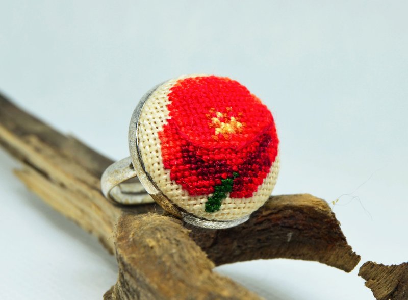 红色罂粟花刺绣戒指 为她的十字绣自然首饰手工制作精美花卉礼物 - 戒指 - 绣线 红色