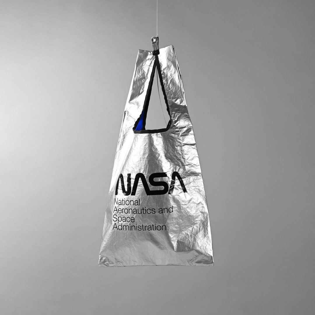 NASA 折叠环保袋 银 - 手提包/手提袋 - 环保材料 银色