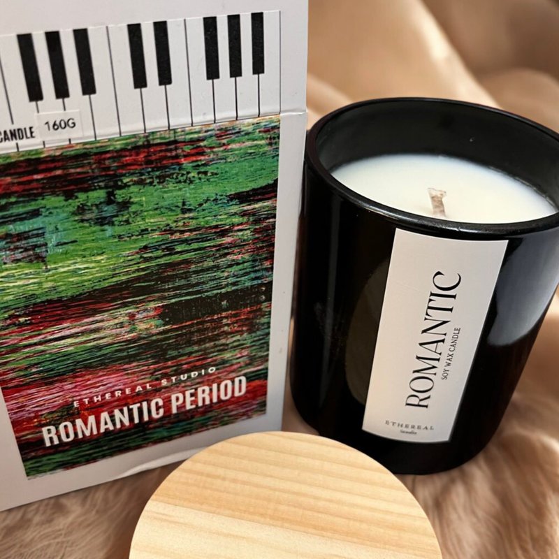 ROMANTIC - Soy Wax Candle 160g - 蜡烛/烛台 - 蜡 黑色