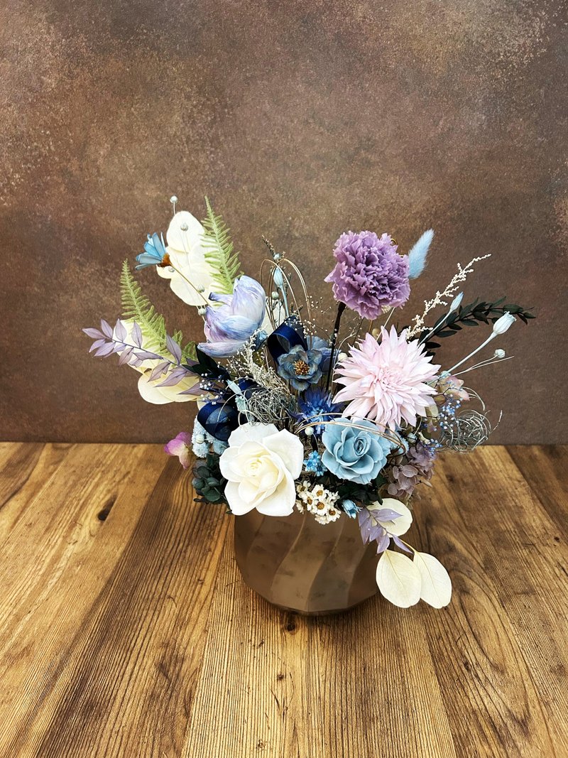 *定义* 开幕花礼 迎宾花礼 永生桌花 香氛桌花 祝贺花礼 - 干燥花/捧花 - 瓷 蓝色