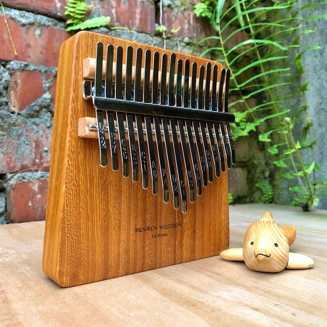 金牛座 非洲黄铁刀木 原木板琴 17音拇指琴 KALIMBA - 吉他/乐器 - 木头 黄色