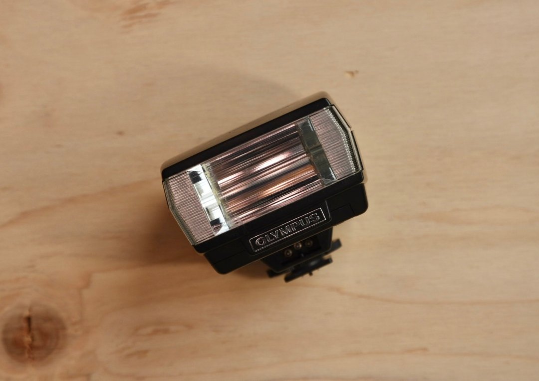 【经典古物】奥林巴斯 Olympus Electronic Flash T20 复古闪光灯 - 相机 - 其他材质 