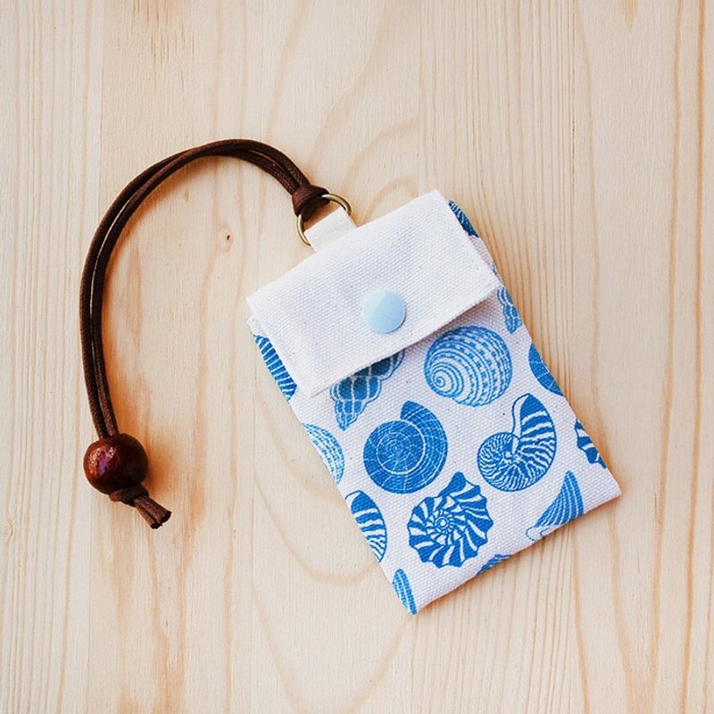 蓝贝壳卡袋/悠游卡套 - 文件夹/资料夹 - 棉．麻 蓝色