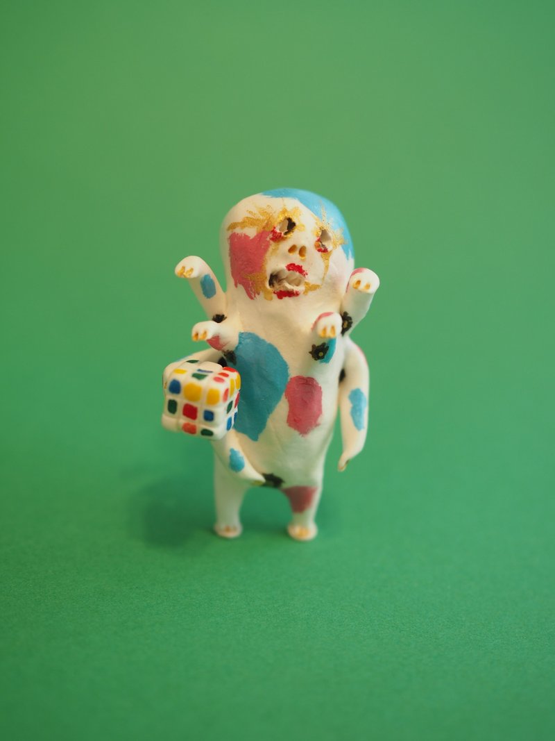 A ghost that has too many hands to use. - 摆饰 - 粘土 白色