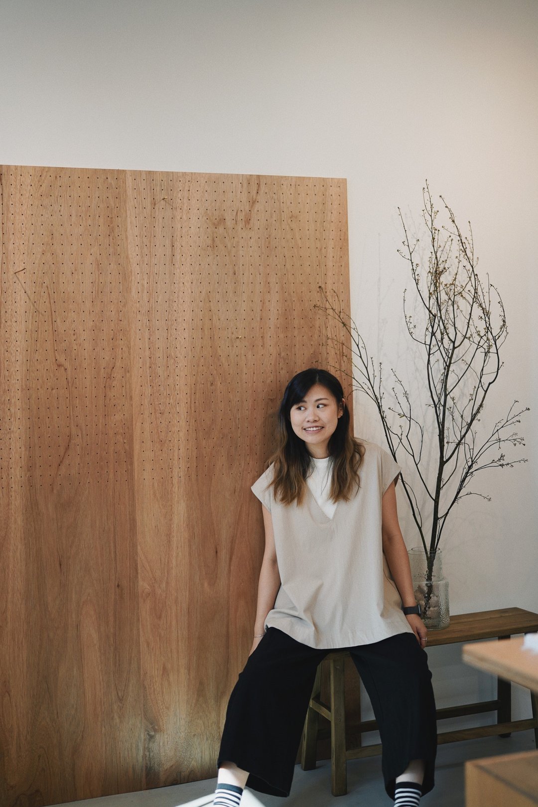 V-neck vest- 杏 - 女装上衣 - 棉．麻 