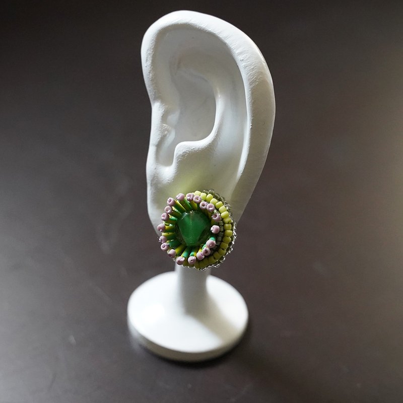 潮间带的生物们 5 耳夹 耳针 串珠刺绣 绿色 - 耳环/耳夹 - 塑料 绿色