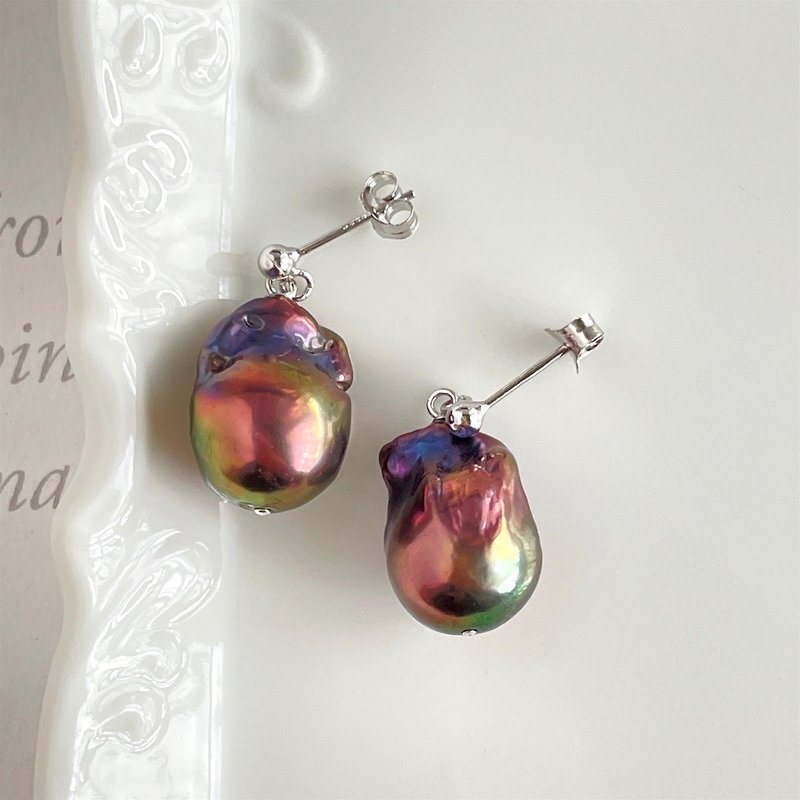 珍珠母贝孔雀绿垂坠耳环 约17.0x12mm 独一无二 925银 - 耳环/耳夹 - 珍珠 多色