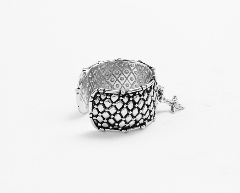 Dok Mai Ruang earring - 手链/手环 - 其他金属 银色