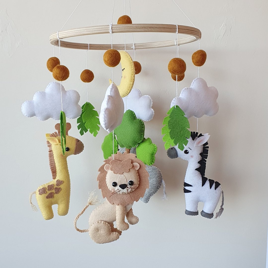 Safari baby mobiles, Jungle mobile, safari nursery decor, hanging mobile - 玩具/玩偶 - 环保材料 