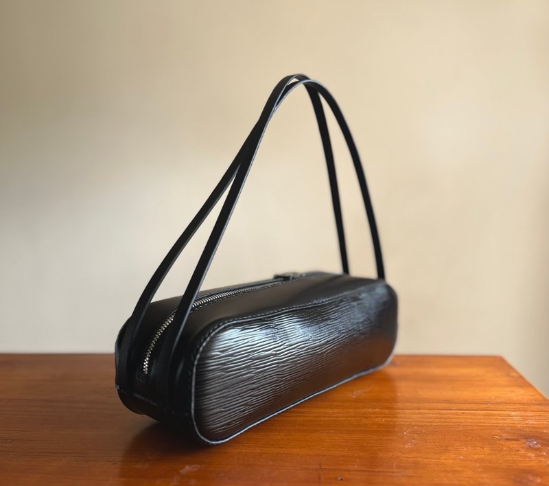 zemoneni 手作 法棍包 手拎包 肩背包 侧背包 香港设计 - 手提包/手提袋 - 真皮 黑色