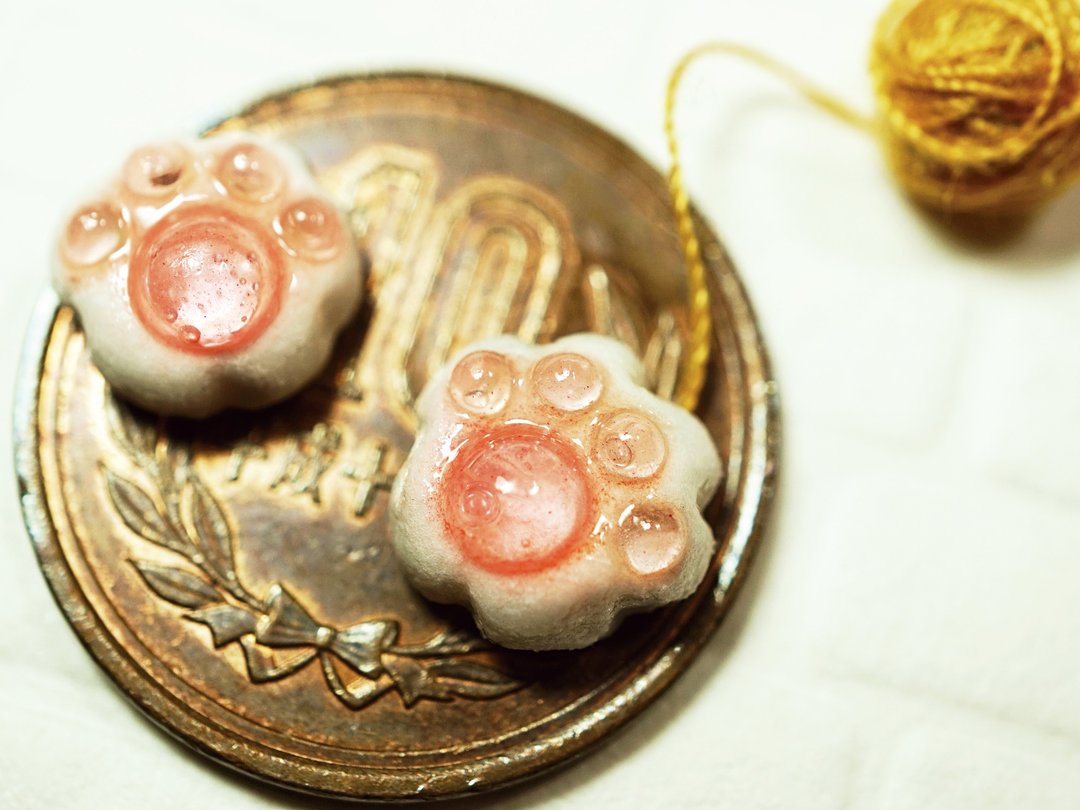 小迷你果冻棉花糖猫肉球((医疗防过敏耳针)) - 耳环/耳夹 - 其他材质 粉红色