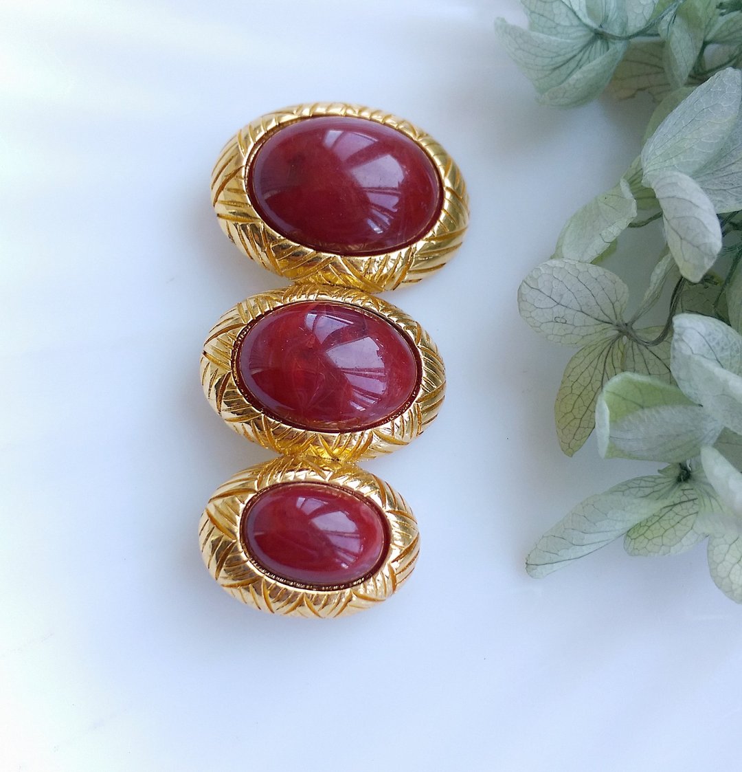 Vintage Jewelry 西洋古董饰品 MONET 一字 普普 椭圆 别针 - 徽章/别针 - 其他金属 金色