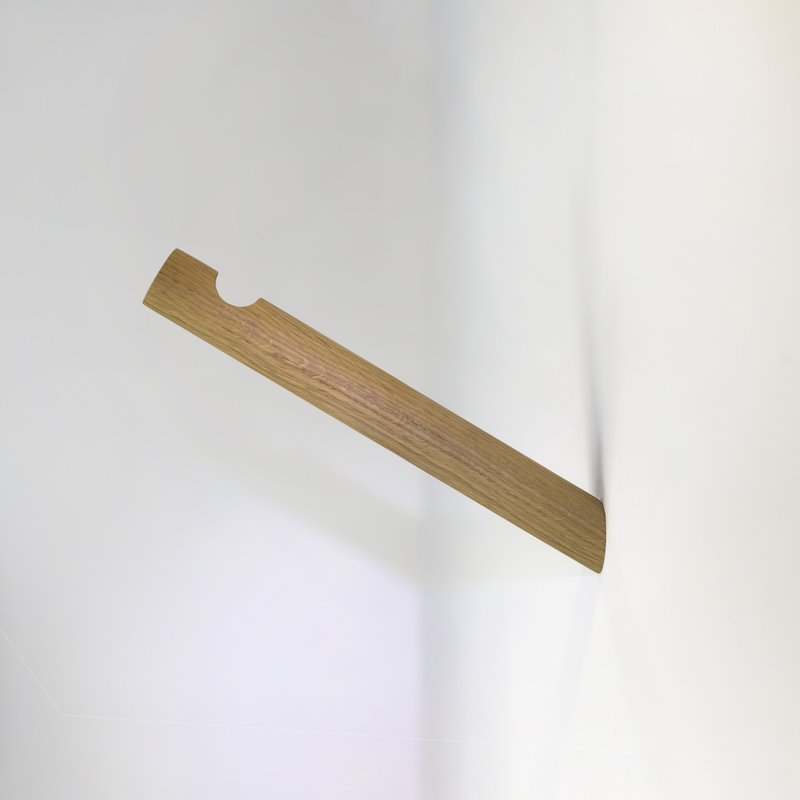 Oak wood wall hook.Minimalist wall storage. Macramé holder. Plant rack hanger. - 衣架/挂勾 - 木头 
