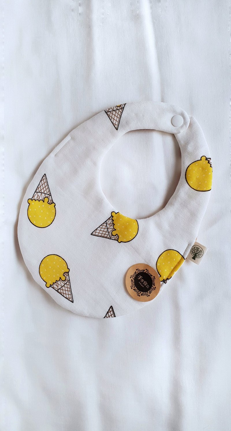 黄色冰淇淋 甜筒 八层纱100%cotton蛋型围兜 - 围嘴/口水巾 - 棉．麻 黄色
