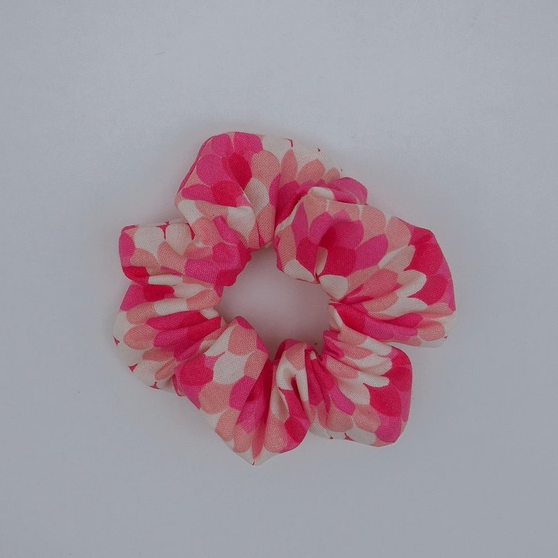 桃红鱼鳞发圈 - 发饰 - 棉．麻 