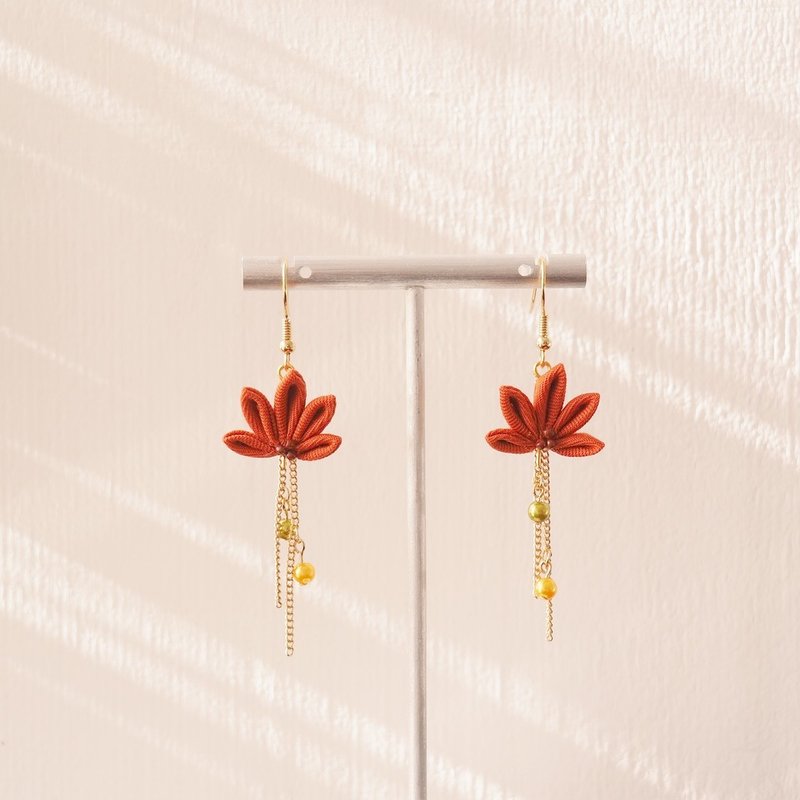 不枯橙啡色红叶枫叶定制耳环耳夹 14kgf 925 つまみ细工 - 耳环/耳夹 - 棉．麻 咖啡色