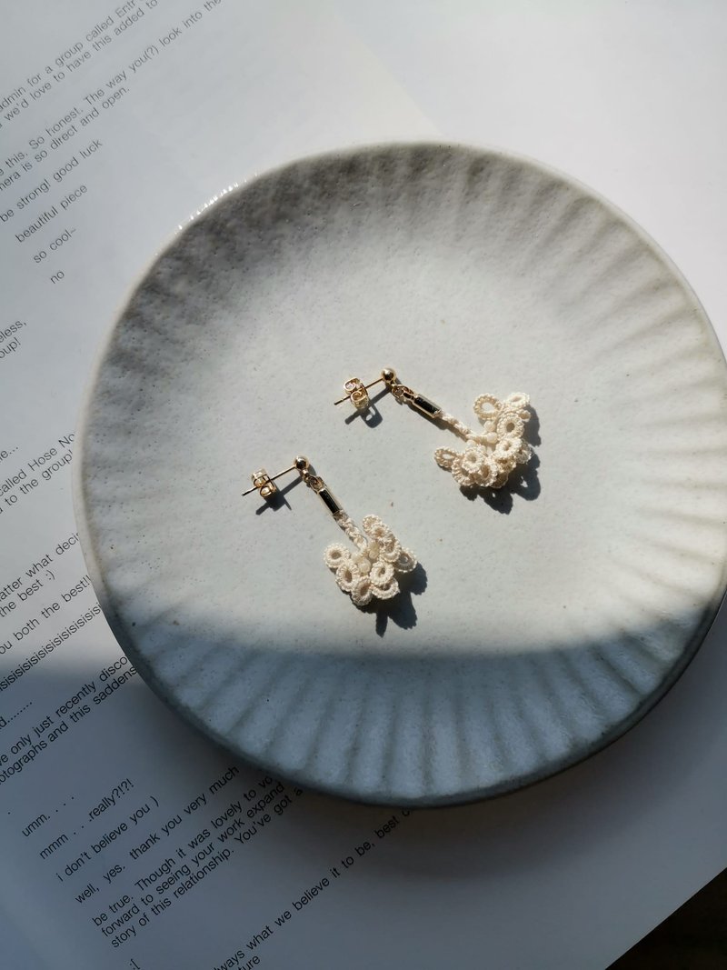 *P e t a l * 耳环 | 针式 / 夹式 - 耳环/耳夹 - 棉．麻 多色