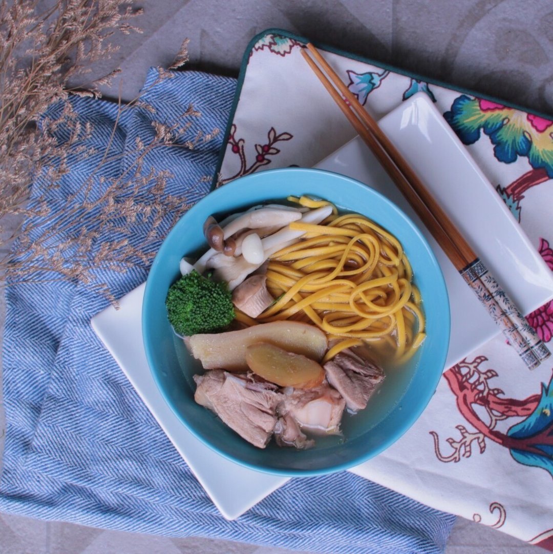 (惜福即期良品买一送一，有效期限至2017/07/08)有机姜黄面(600g) - 面/面线/米粉 - 新鲜食材 黄色