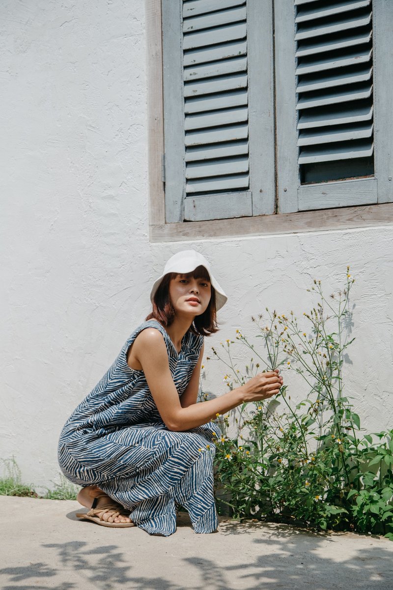 MulMul 松树长版洋装 - 洋装/连衣裙 - 棉．麻 蓝色