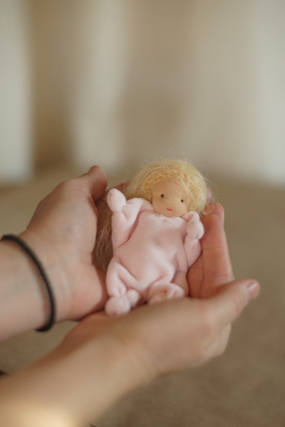 Waldorf doll Small baby doll Pocket doll - 玩具/玩偶 - 羊毛 粉红色