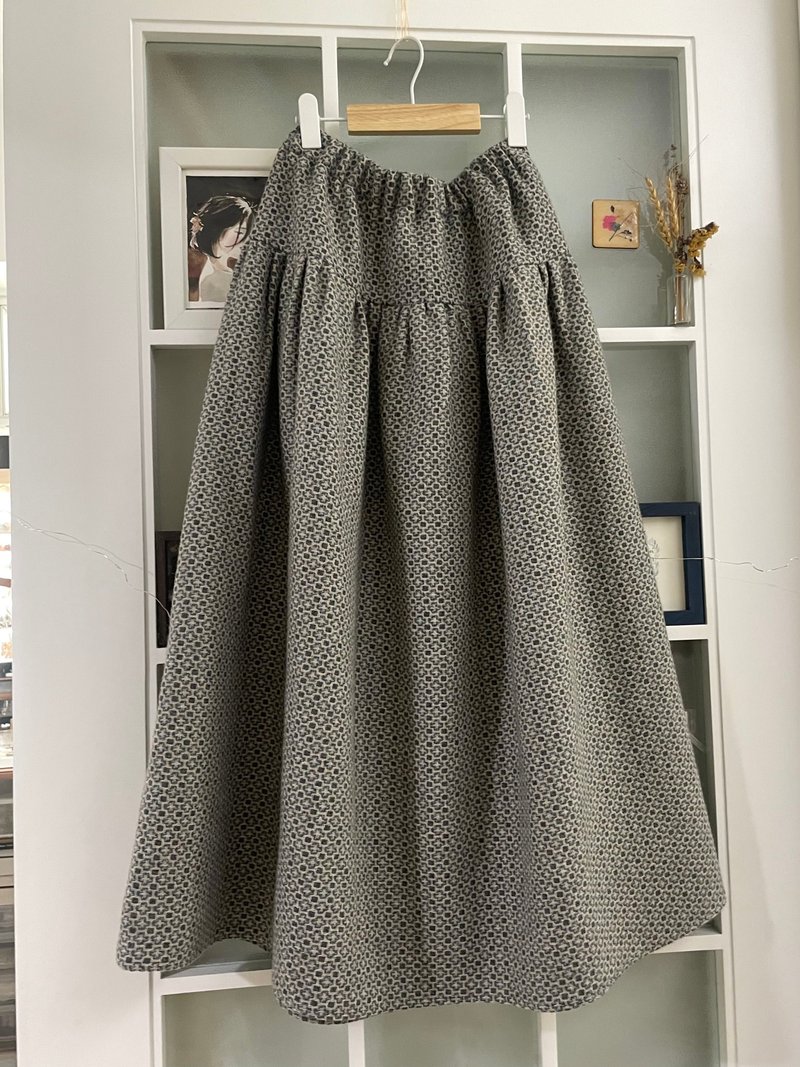 致150 - 冬裙 - 古典 - 有口袋裙子 - 裙子 - 羊毛 灰色