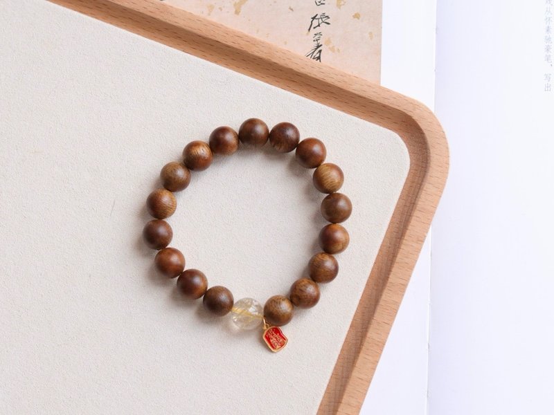 10mm天然沈香珠/沉香珠 金发晶太岁坠牌设计单圈手串fs - 手链/手环 - 木头 咖啡色