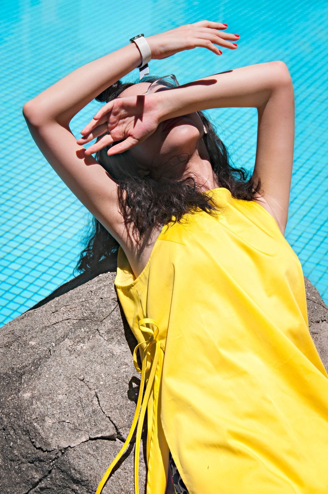 蝴蝶的长尾巴 - 黄 BUTTERFLY'S LONG TAIL CREW NECK TOP - YELLOW - 女装上衣 - 棉 黄色