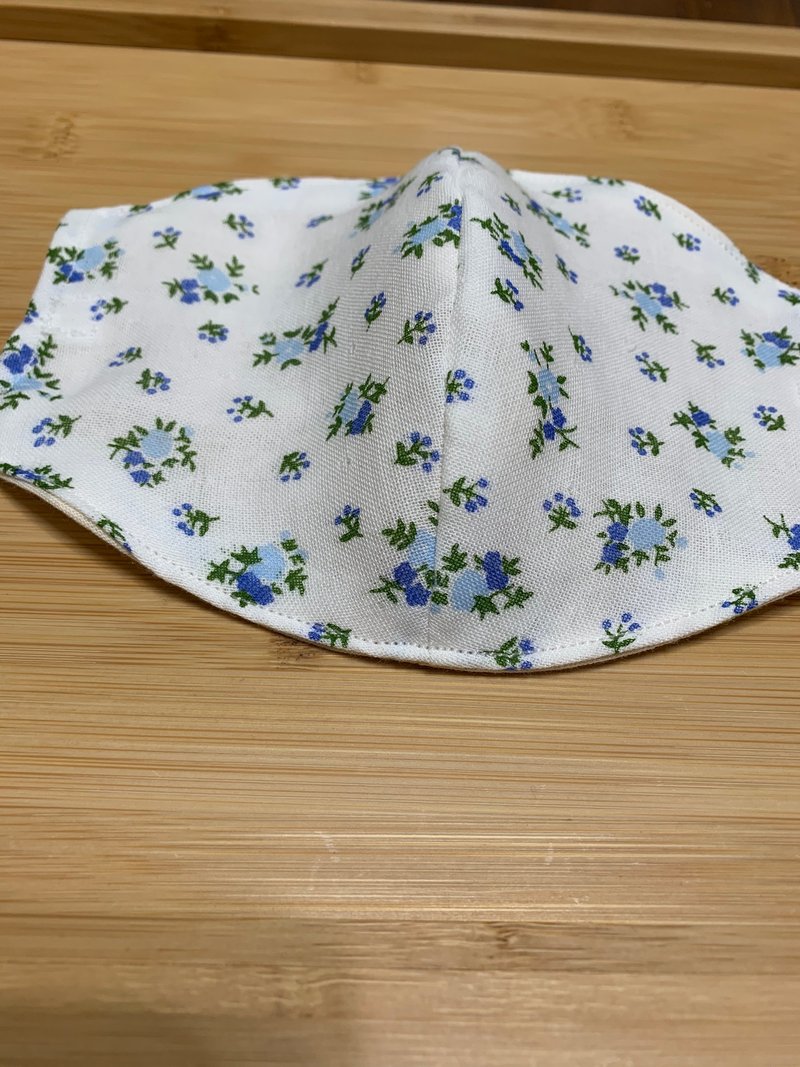 文青风环保进口双层纱透气布口罩套 春暖花开 白底蓝 - 其他 - 棉．麻 白色