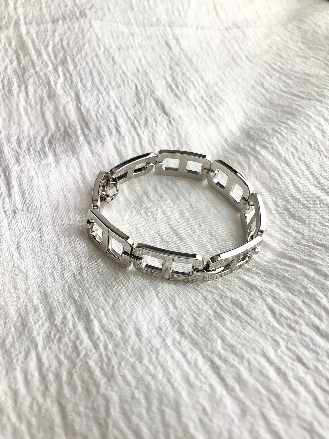 【日本直送二手包装】Christian Dior 手镯银CD Vintage 6jszp3 - 手链/手环 - 其他材质 银色