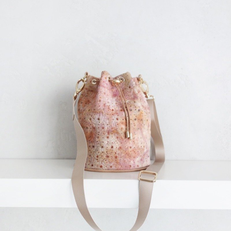 Sunrise 水桶包 斜背包 侧背包 通勤 生日 闺蜜交换 聖誕節禮物 - 侧背包/斜挎包 - 棉．麻 粉红色