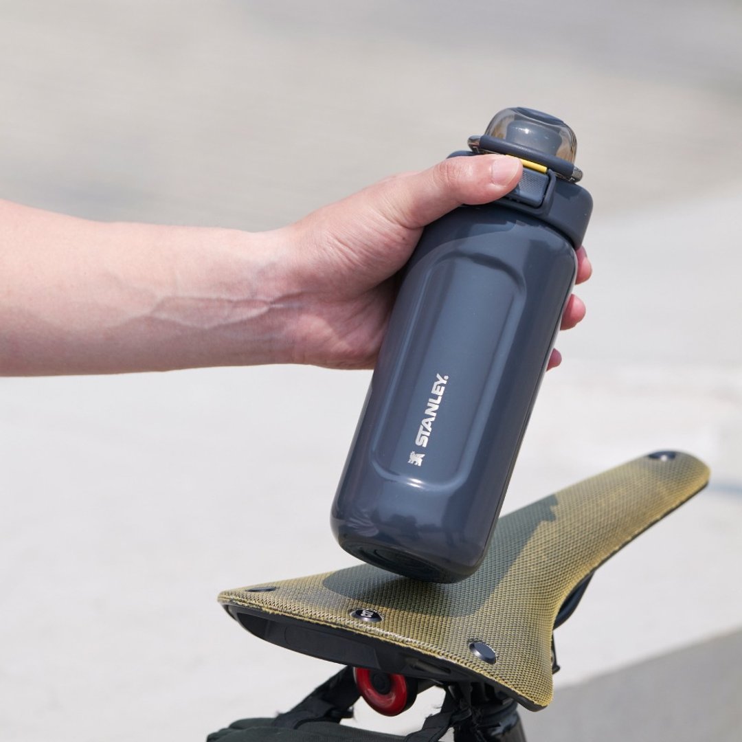 STANLEY 经典系列 弹盖提环水壶 0.47L / 暮光蓝 - 水瓶/水壶 - 不锈钢 
