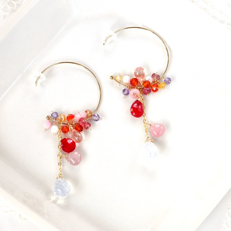 彩华 〜春意庭园的辉光〜 冰河石英 玛瑙圈形耳环 - 耳环/耳夹 - 宝石 红色