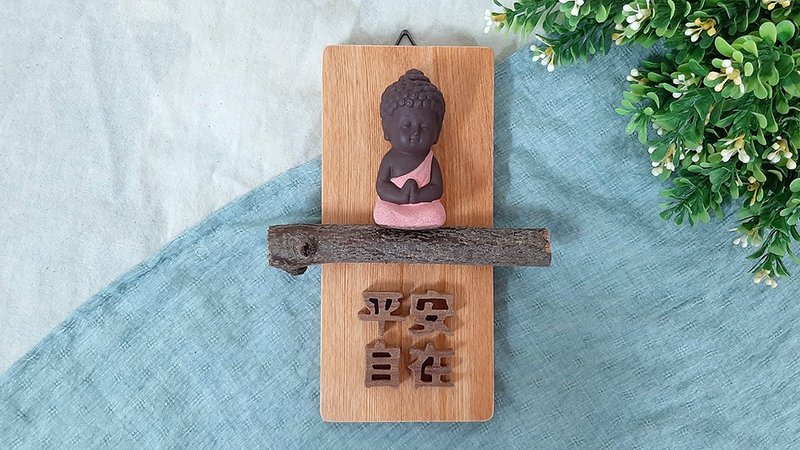 红色小菩萨挂饰 // 平安自在 // 松木款 // 安心出货SOP - 摆饰 - 木头 多色