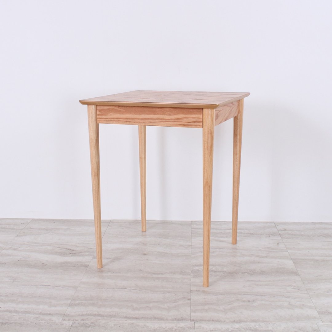 日系生活 60 X 60 方形复古小餐桌 / 工作桌 - 椅子/沙发 - 木头 