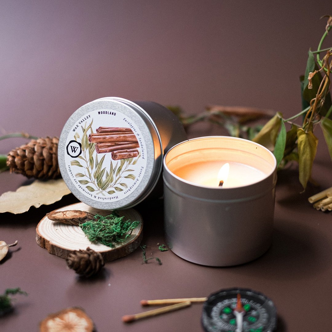 Soy Candle Woodland Blend Portable Tin - Eucalyptus & Sandalwood - 蜡烛/烛台 - 其他材质 银色