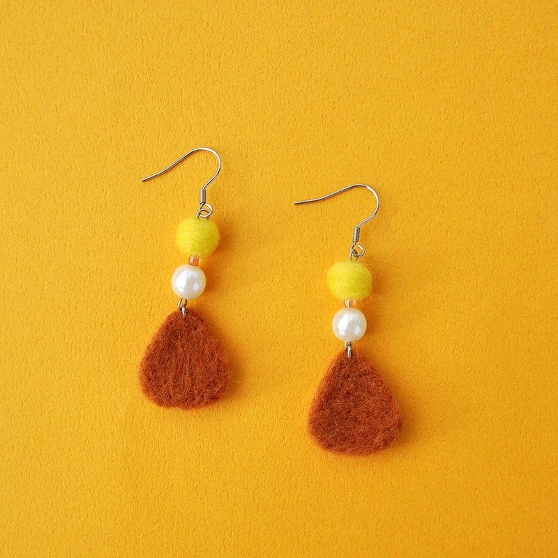 圆形x扇形羊毛毡耳环/耳夹 - 耳环/耳夹 - 羊毛 多色