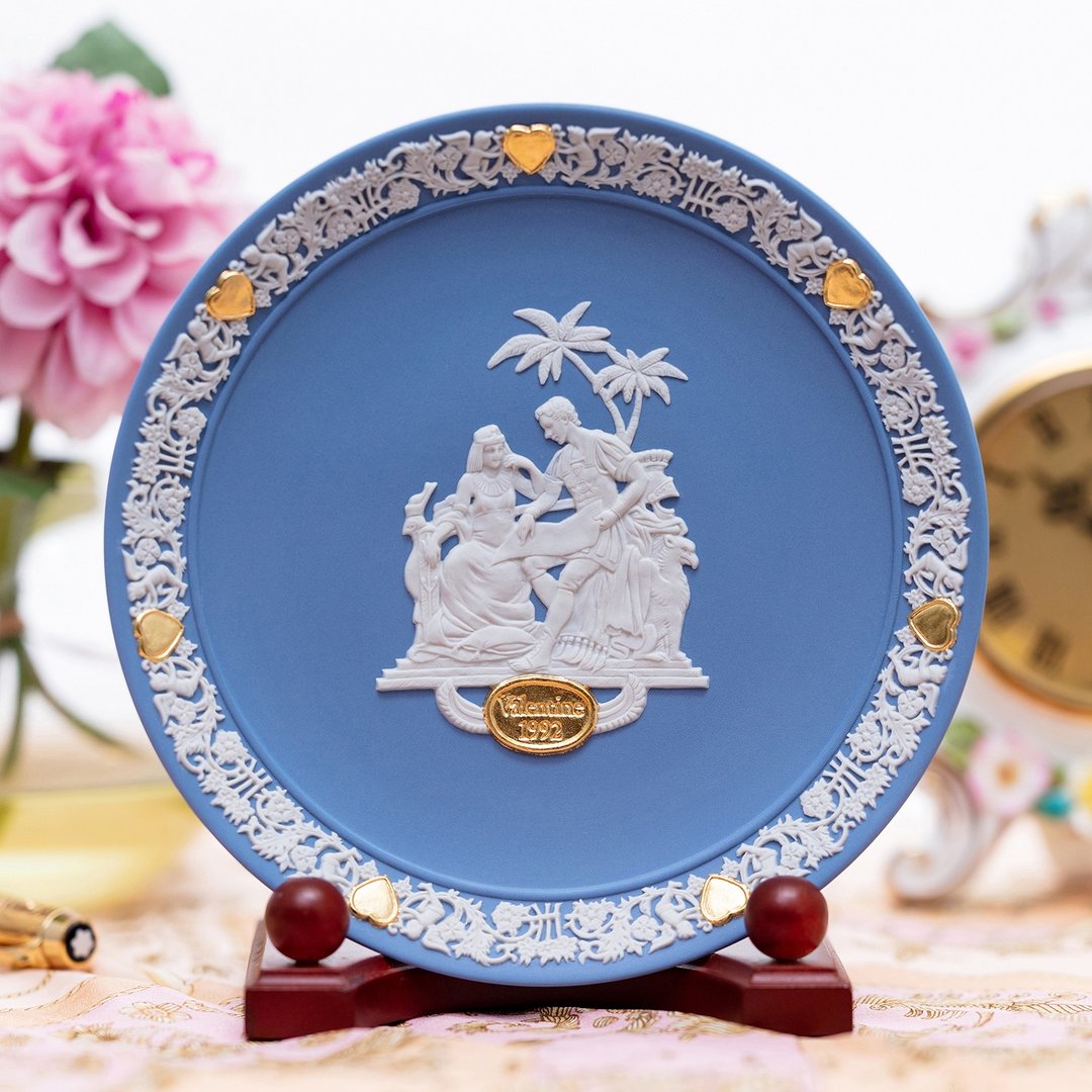 Wedgwood 真爱金心情人节1992 1993 1994 1995 1996结婚纪念盘 - 墙贴/壁贴 - 瓷 