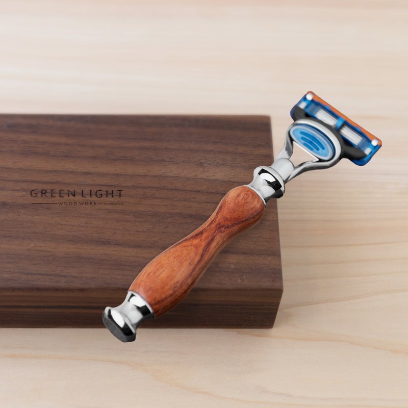 实木刮胡刀 - 卫浴用品 - 木头 咖啡色