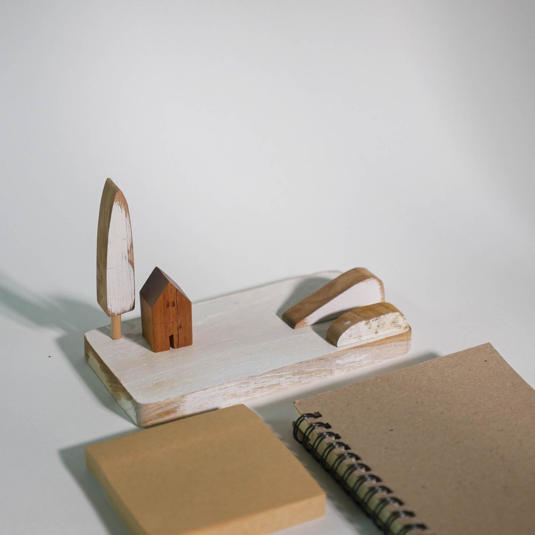 Set of Little landscape house trees decorative item phone memo holder (PDS-20) - 摆饰 - 木头 多色
