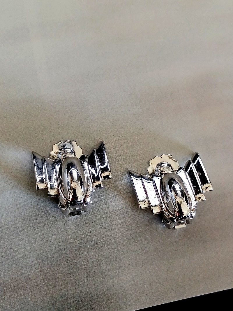 vintage jewelry Volupté 典雅银色小飞机 夹式耳环 - 耳环/耳夹 - 其他金属 