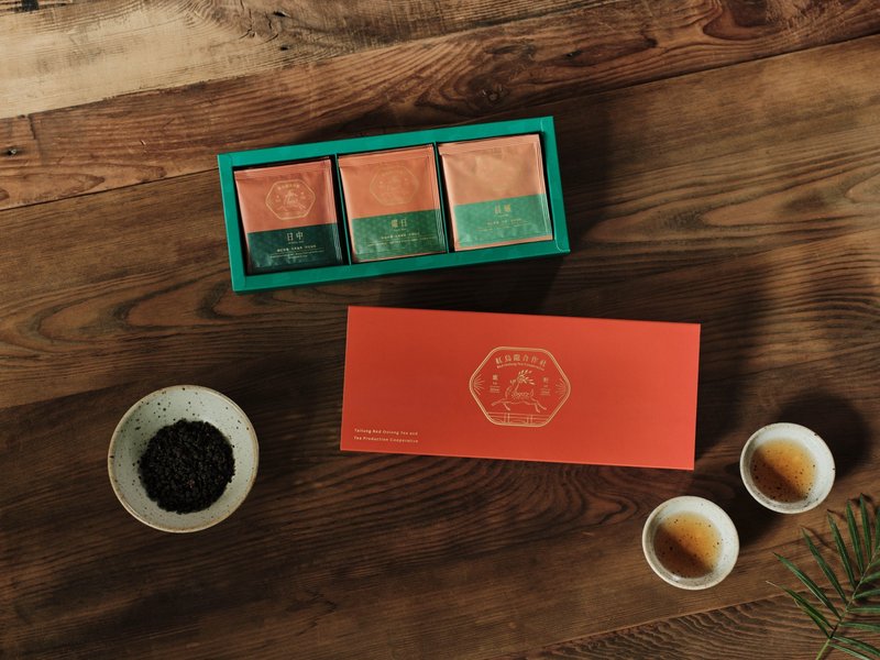 紅烏龍合作社 | 綜合茶包禮盒 15入 * 3g - 茶 - 新鲜食材 橘色