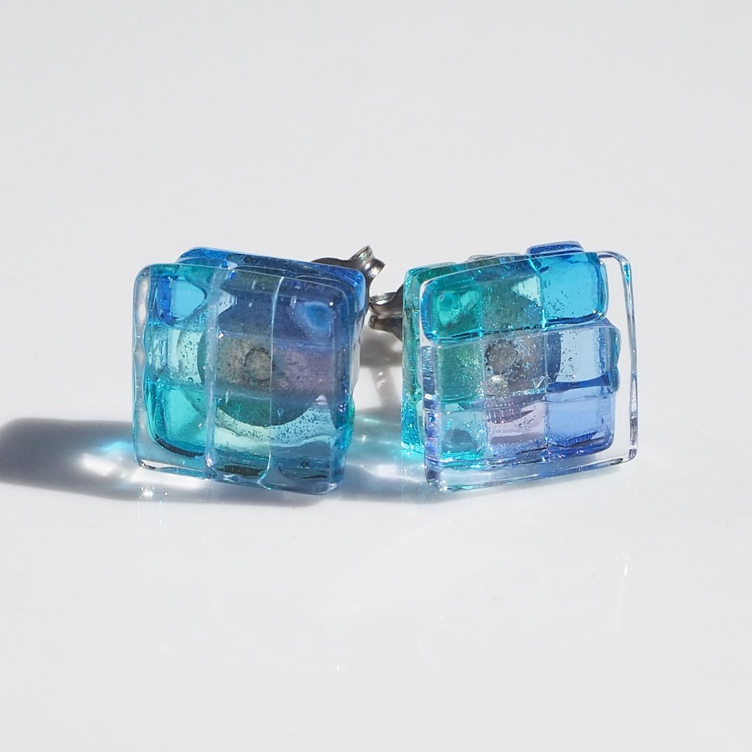 Thank you glass (Thank you [Healing]) Titanium pierced earrings / Clip-On[You can choose metal fittings] [Made-to-order] - 耳环/耳夹 - 玻璃 蓝色