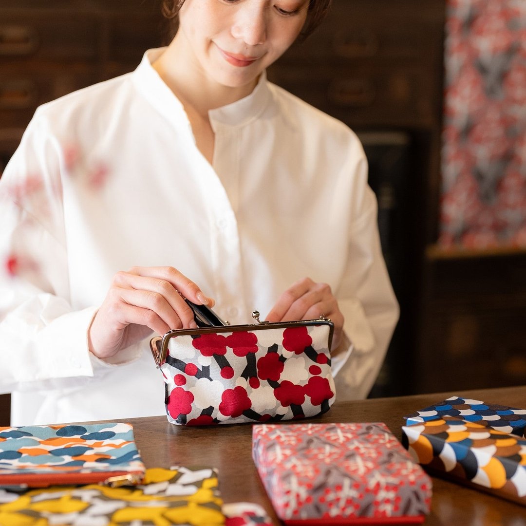 京都 口金 横型 日本制造 和风钱包 口金包 帆布 和风图案 wafu - 化妆包/杂物包 - 棉 红色