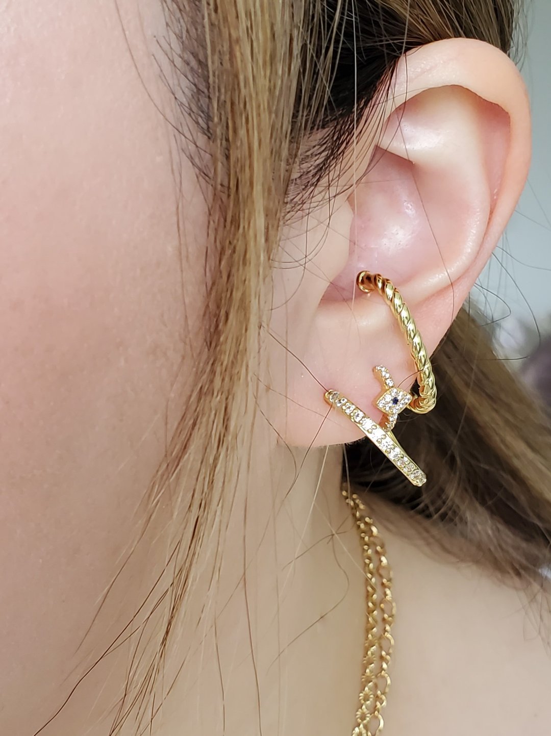 925 纯银耳针 螺旋纹双圈耳环 ~ 镶钻耳挂 ~ 双层耳骨夹 - 耳环/耳夹 - 铜/黄铜 
