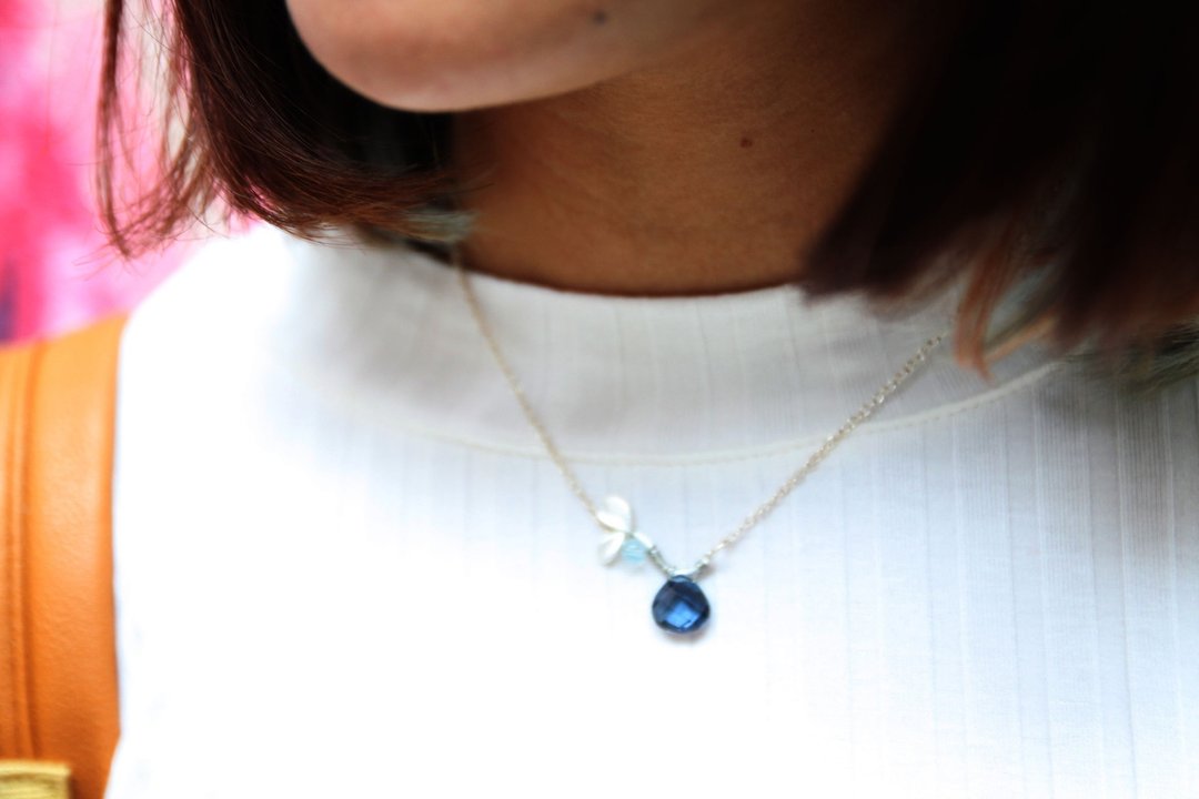 托帕石, 海蓝宝石, 镀银叶, 925纯银 项链 Topaz, Aquamarine in silver-plated leaf with 925 silver necklace - 项链 - 宝石 蓝色