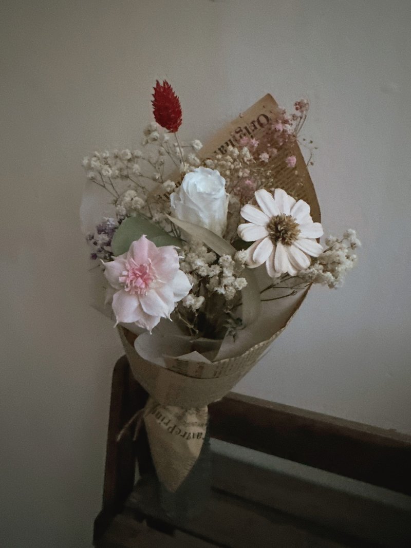 美好时光 | 甜筒花束、永生干燥花束、DIY手作 - 干燥花/捧花 - 植物．花 多色